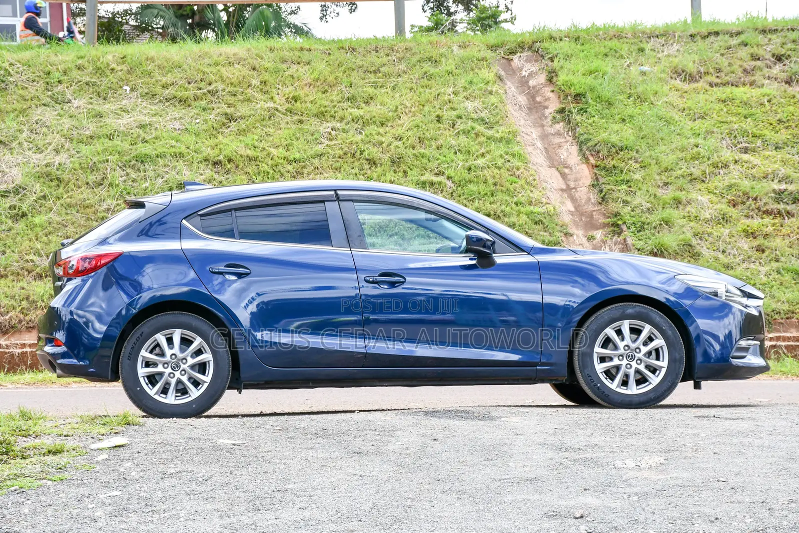 Mazda Axela 2017 Blue