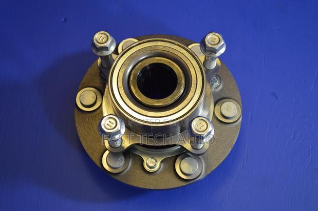 Front Wheel Hub Mitsubishi L200 New Model