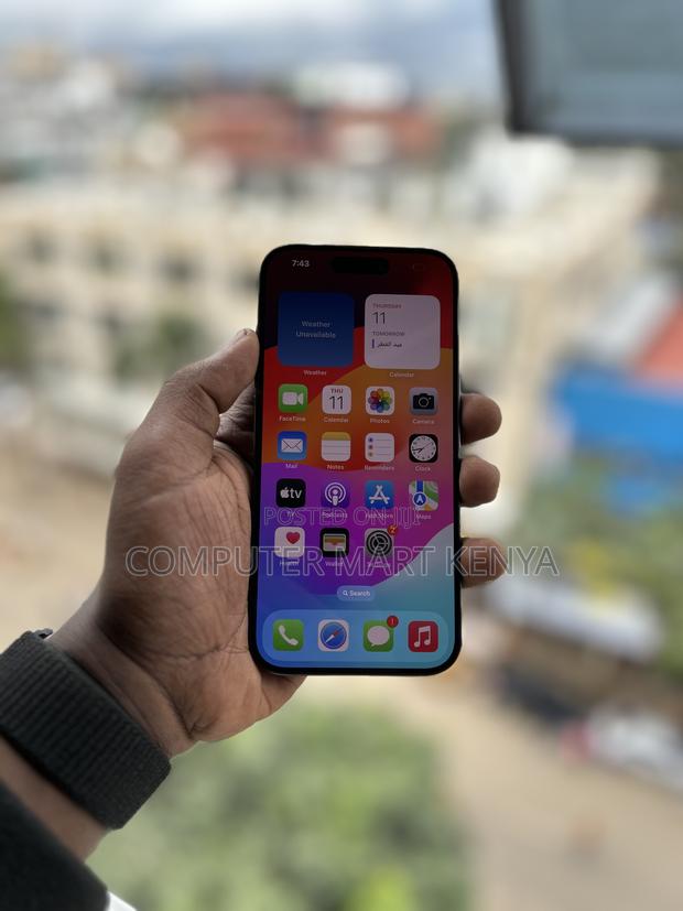 Apple iPhone 15 Pro 128 GB Black - thumbnail 3