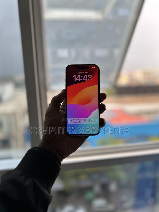 Apple iPhone 15 128 GB Green - thumbnail 3