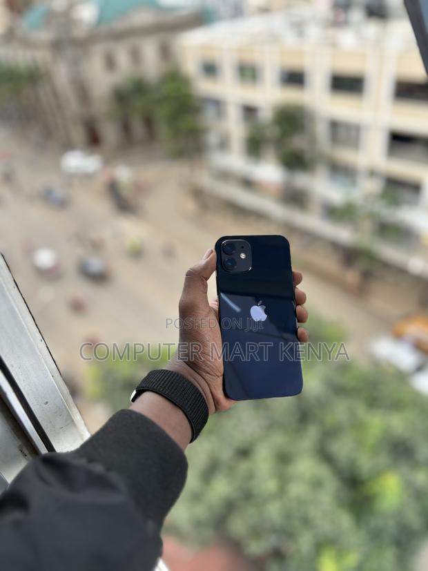 Apple iPhone 12 64 GB Black - thumbnail 2