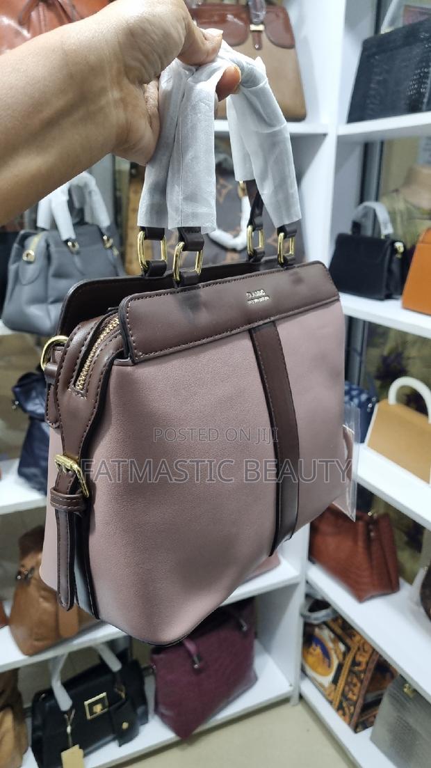 Unique Handbag - thumbnail 2