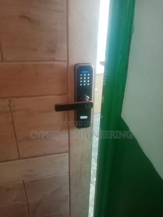 Biometric Airbnb Digital Smart Lock - main view