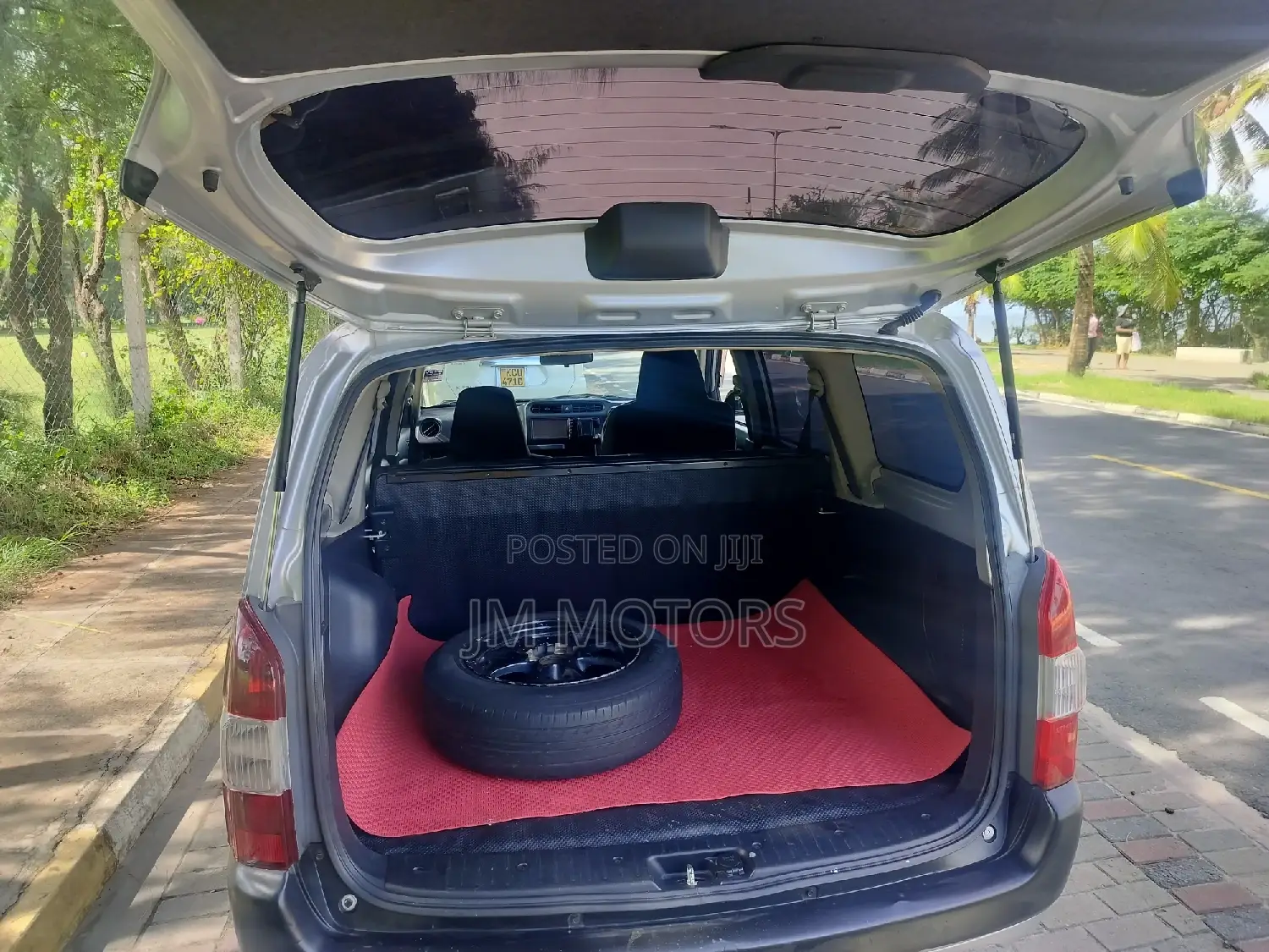 Toyota Probox 2015 Silver