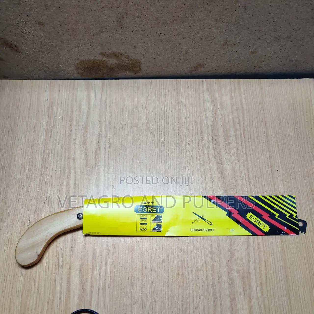 Curved Pruning Saw (Plastic/ Wooden)