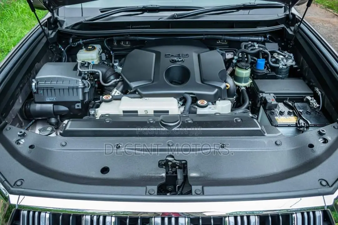 Toyota Land Cruiser Prado 2.8 2018 Gray