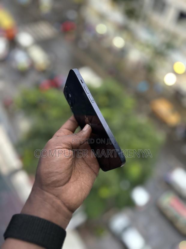 Apple iPhone 12 128 GB Black - thumbnail 4