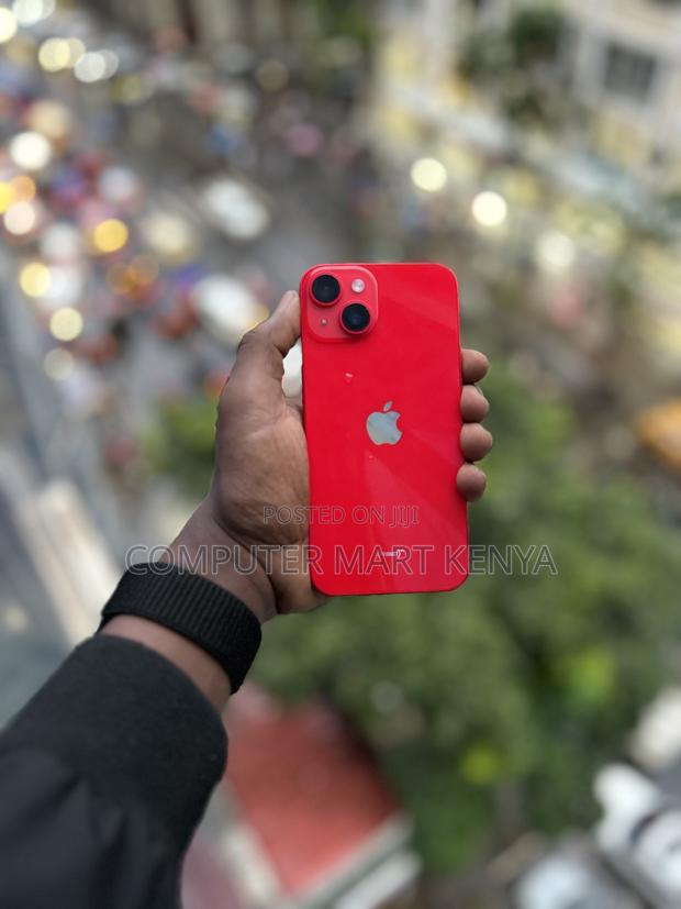 Apple iPhone 14 128 GB Red - main view