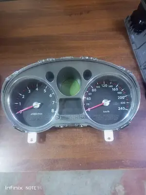 Extrail Nt 31 Clock
