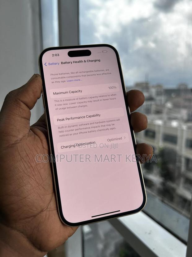 Apple iPhone 15 128 GB Yellow - thumbnail 3