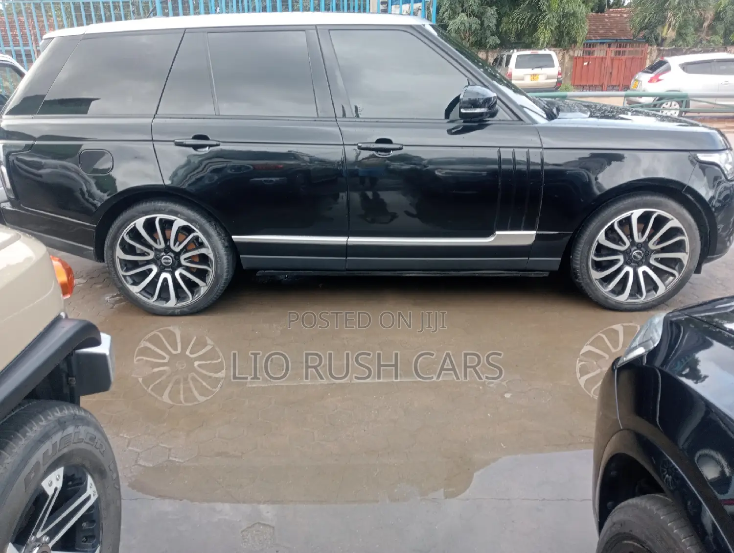 Land Rover Range Rover Vogue 2014 Black
