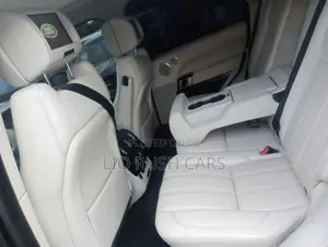 Land Rover Range Rover Vogue 2014 Black