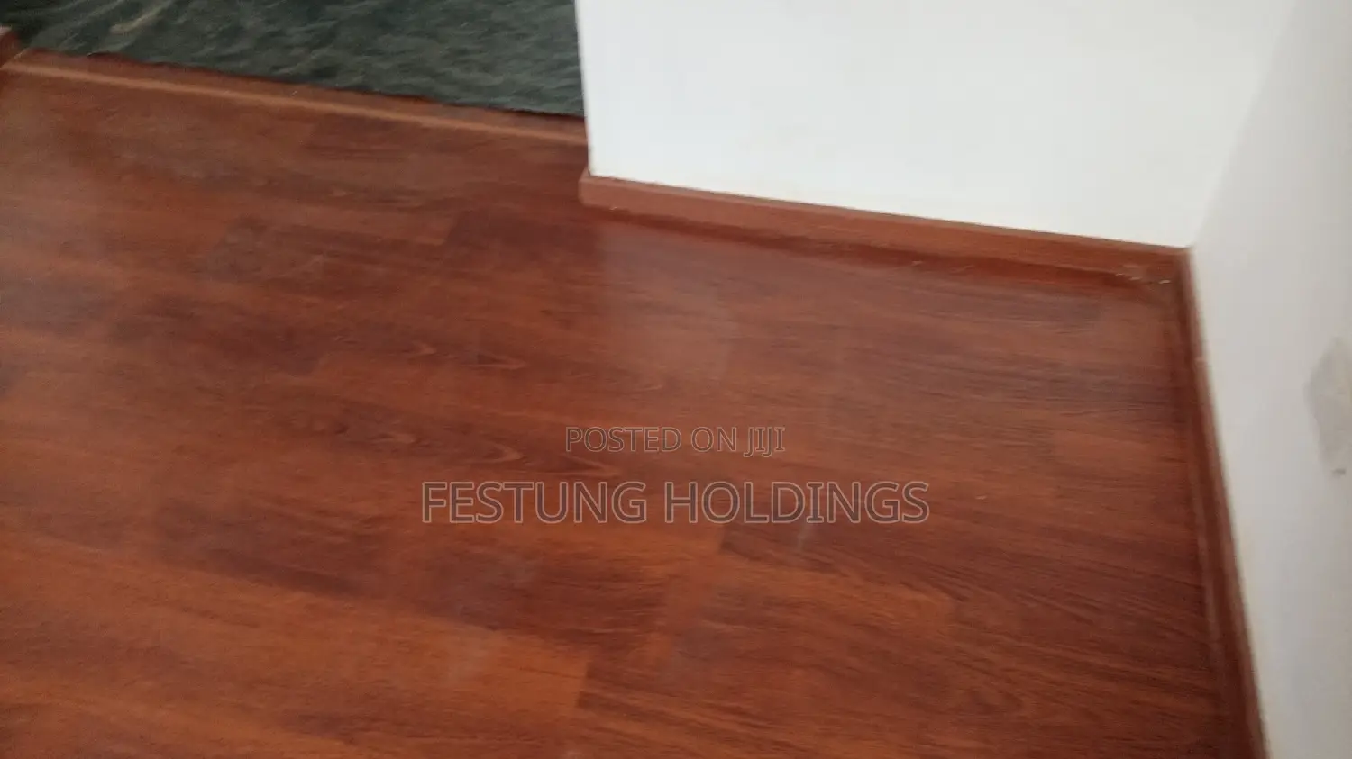 Laminate Floor