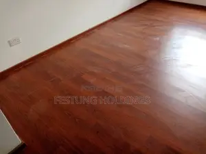 Laminate Floor