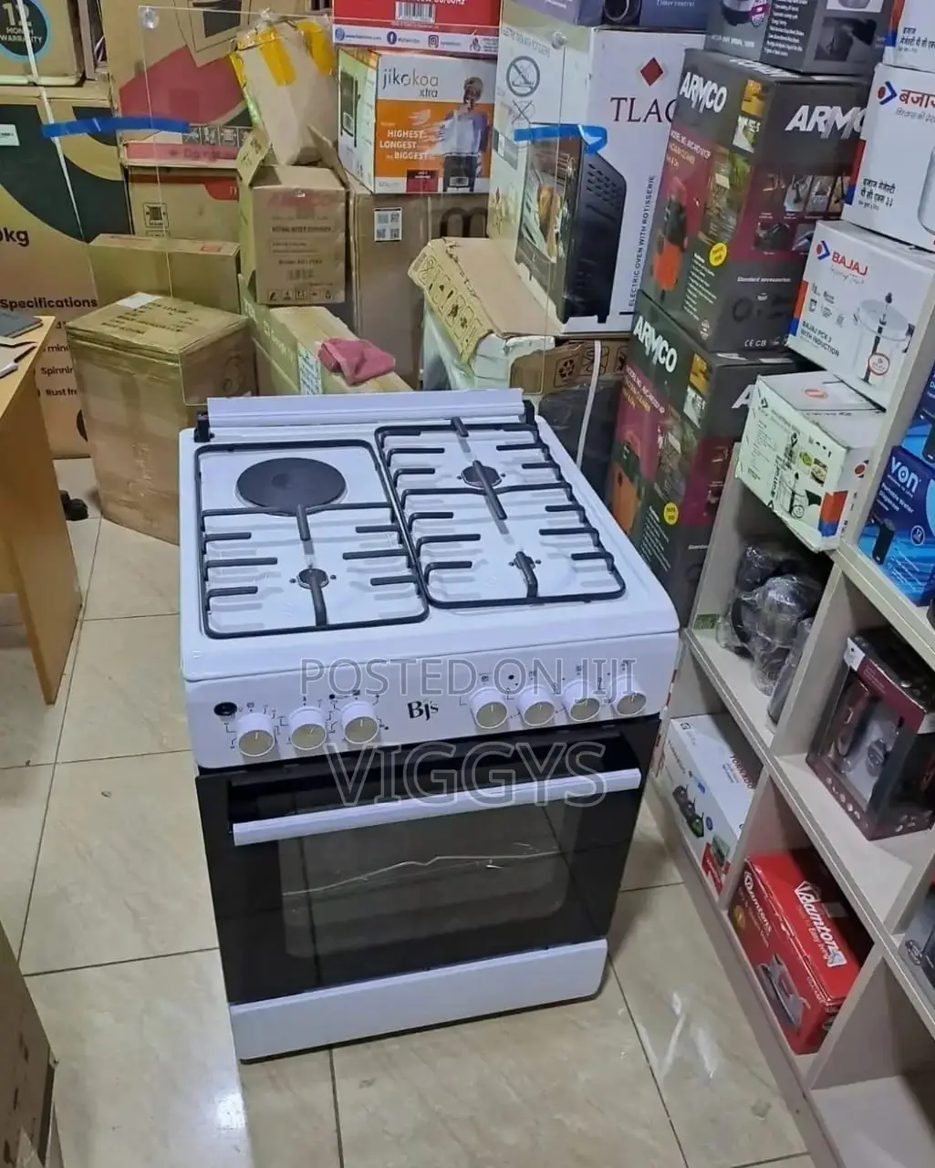Good Quality BJS Standing Cooker 60 by 60