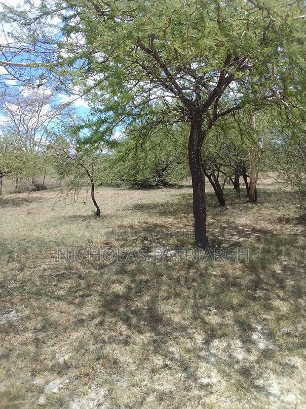 2 Acres Katelembo Machakos 2km From Tarmac at 3.5m.Per Acre