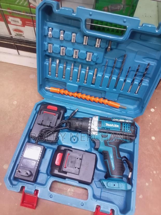 Makita Rechargeable Drill Makita Rechargeable Drill