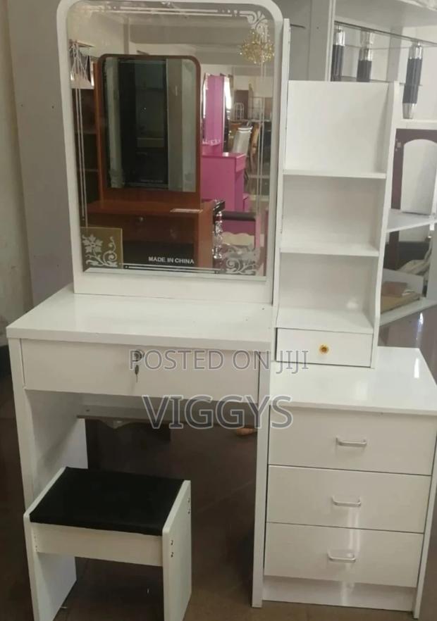 Dressing Mirror - main view
