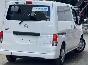 Nissan NV200 2017 White