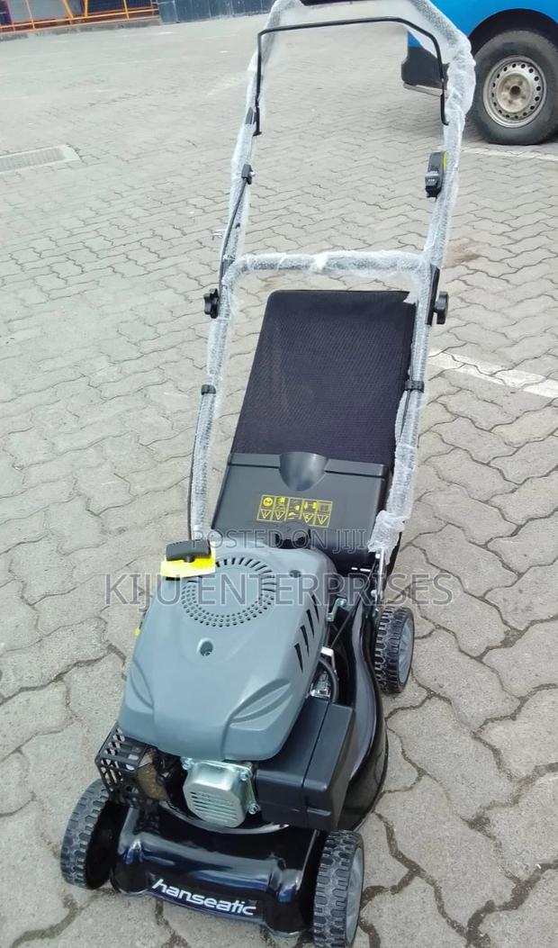 Lawnmower Machines Petrol Driven - main view