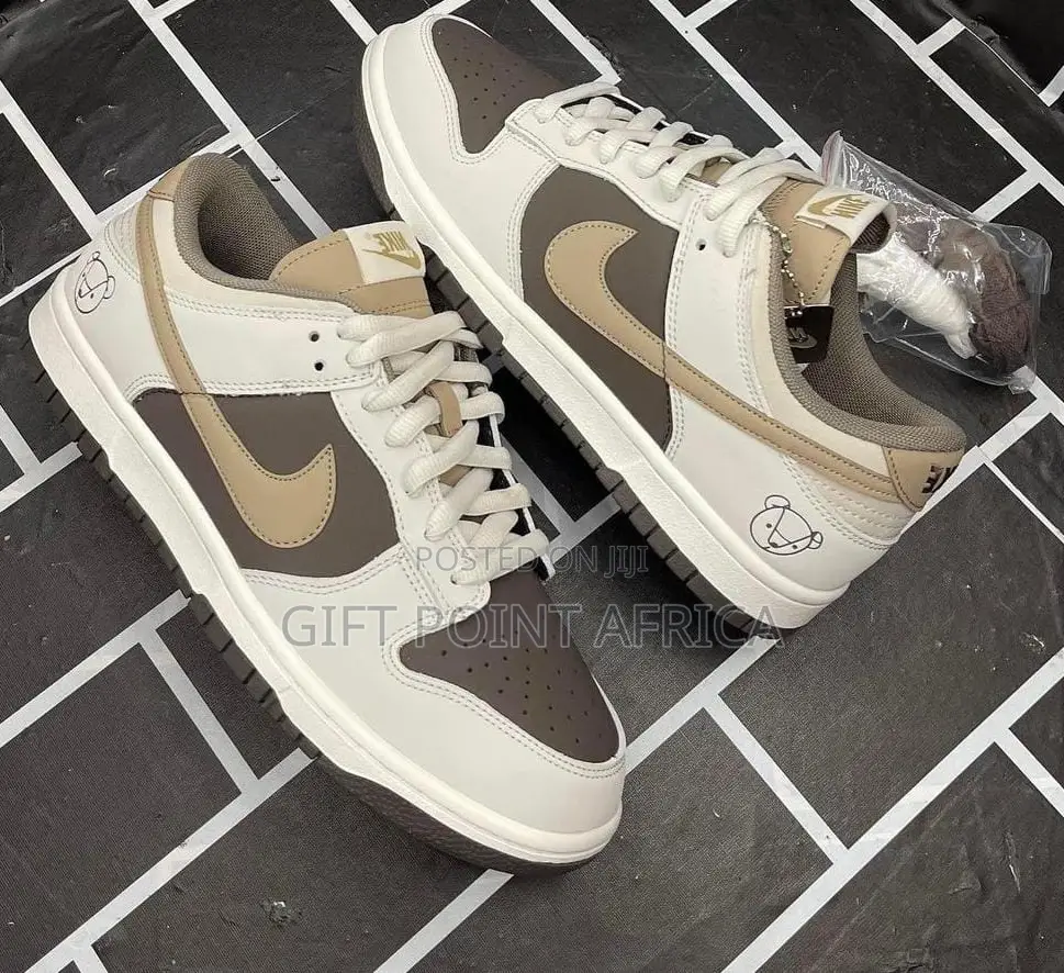 Nike Sb Otomo Katsuhiro Low Cut Unisex Sneakers