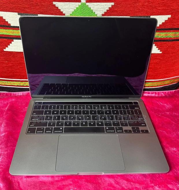 Laptop Apple MacBook Pro 2020 16GB Intel Core I7 SSD 512GB - thumbnail 3