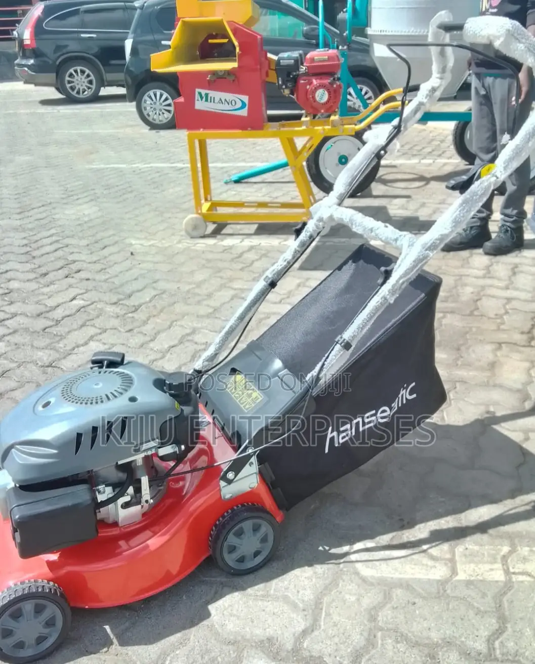 Red-Black Lawnmower Machines Available
