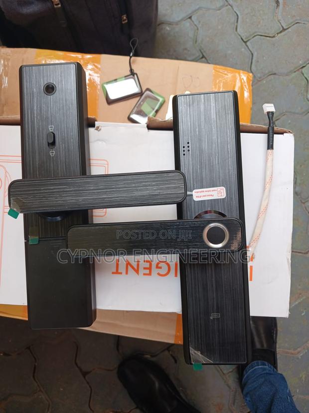 Smart Door Lock 5 Ways Unlock - main view