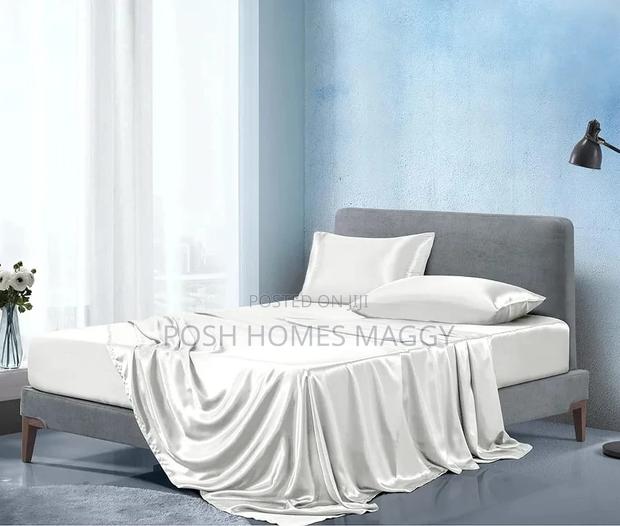 Silk Soft Fitted Bedsheets - main view