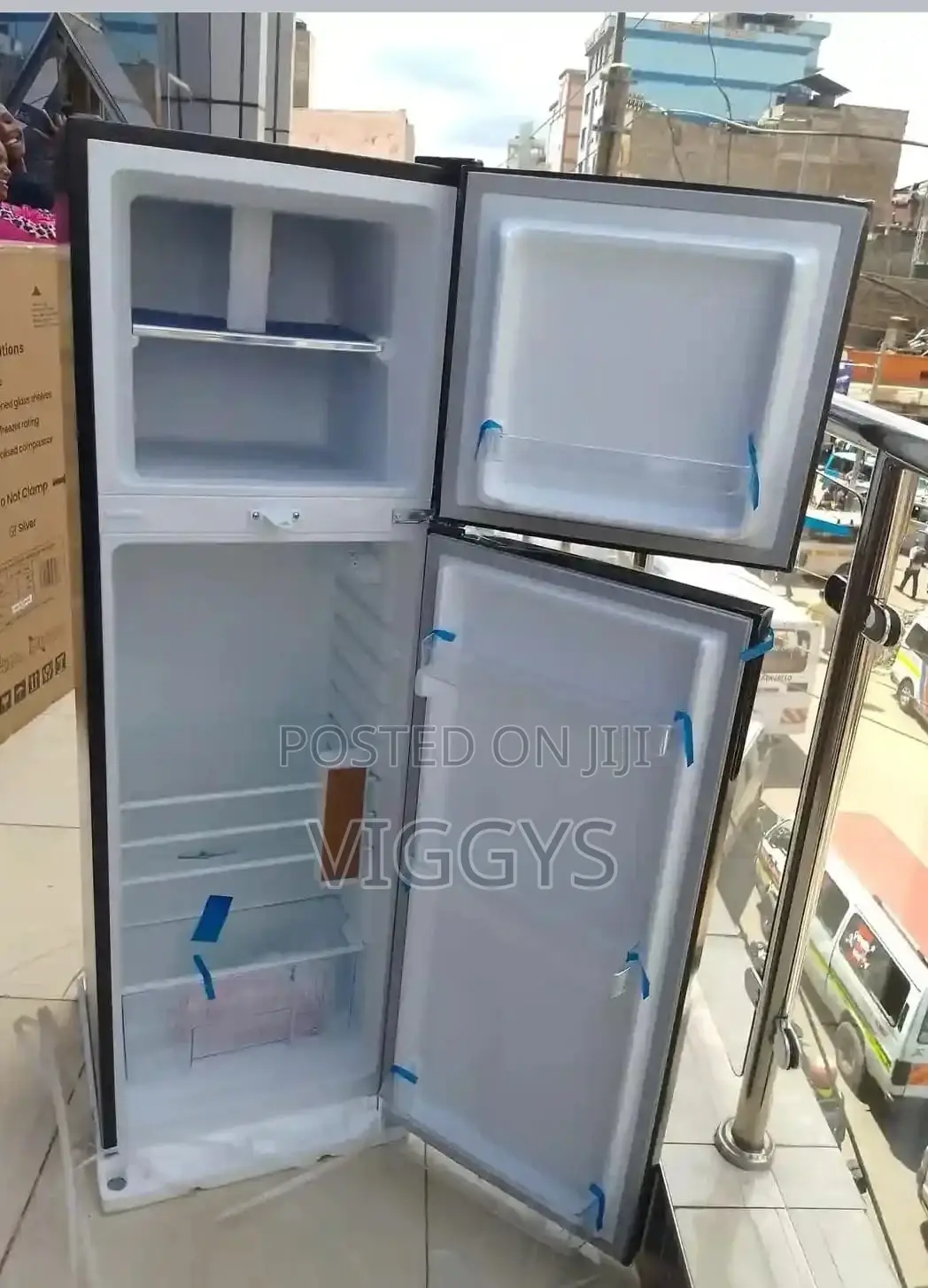 Amazing Von 168litre Fridge