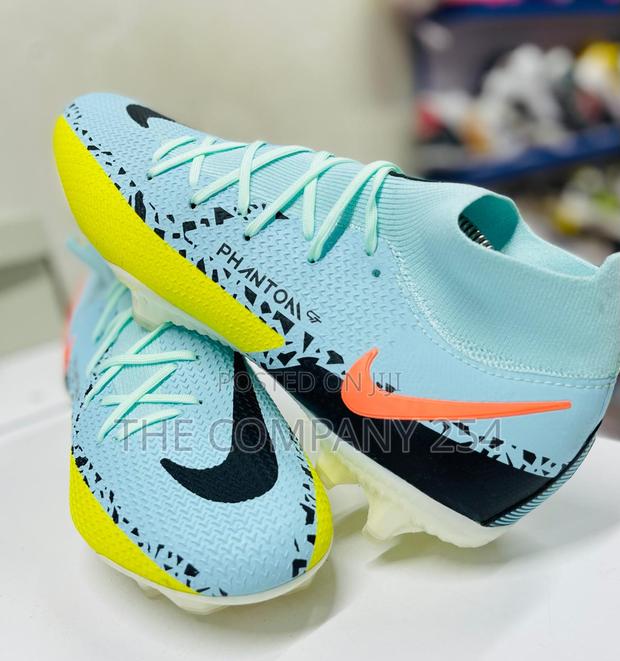 Top Quality Legit Phantom Football Boots Available . - thumbnail 5