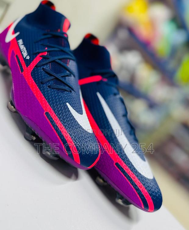 Top Quality Legit Phantom Football Boots Available . - thumbnail 9