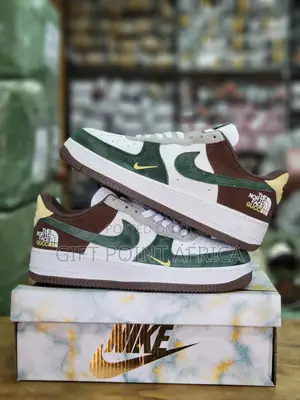Airforce Northface Sneakers