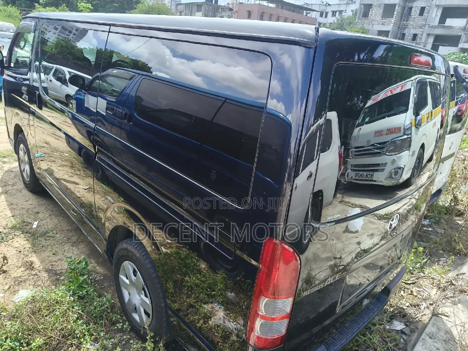 Toyota Regius 2018 Black