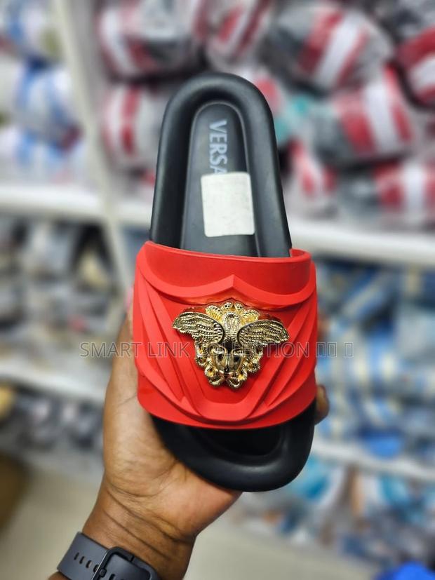 New Versace Slides - thumbnail 2