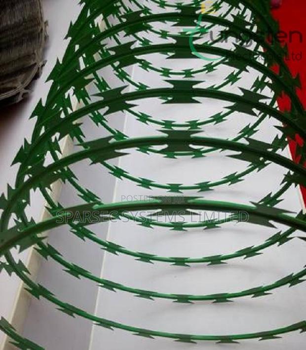 Green Electric Fence Razor Wire