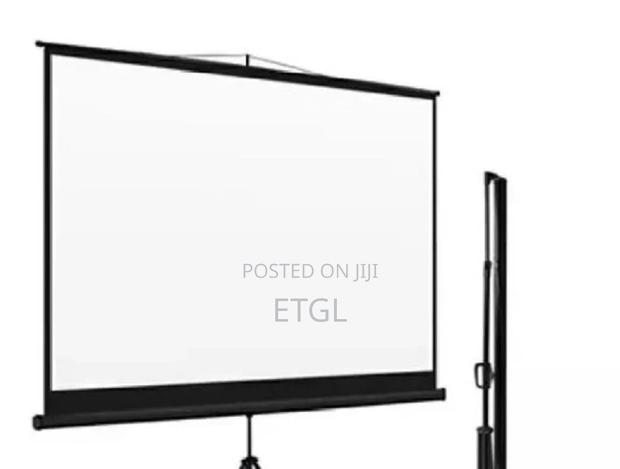 Auto Electric Projector Screen 200 X 200 Cm ( 78 By 78 Inch