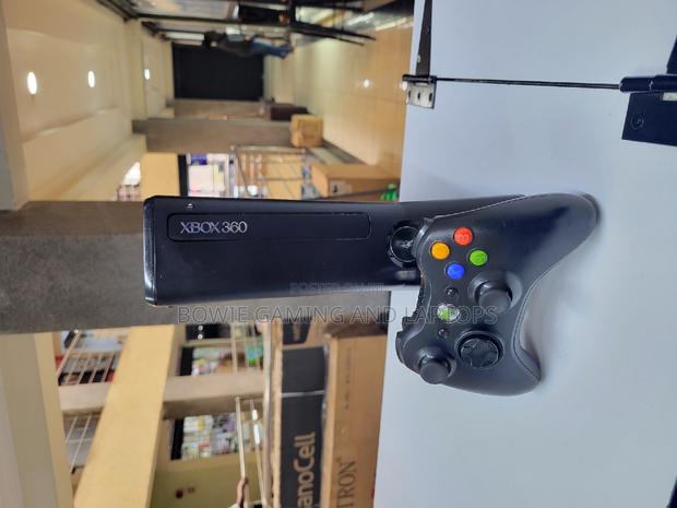 XBOX 360 Chipped With 14 Games - thumbnail 5