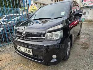 Toyota Voxy 2013 Black