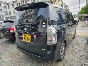 Toyota Voxy 2013 Black