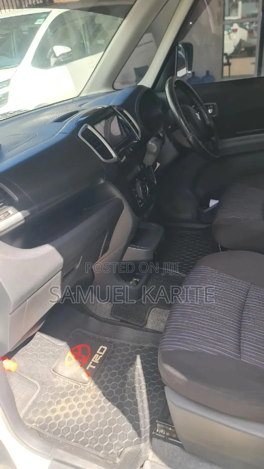 Suzuki Solio 2015 White