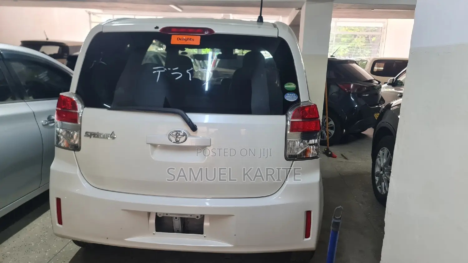 Toyota Spade 2016 White