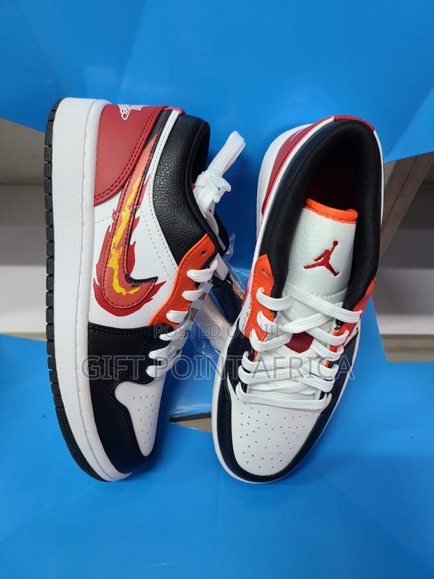 Air Jordan 1 Sneakers - main view