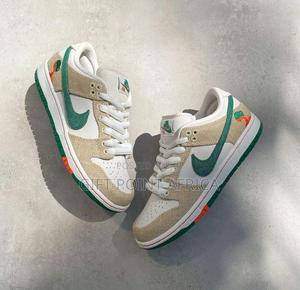 Air Jordan 1 SB Dunk Sneakers - thumbnail 2