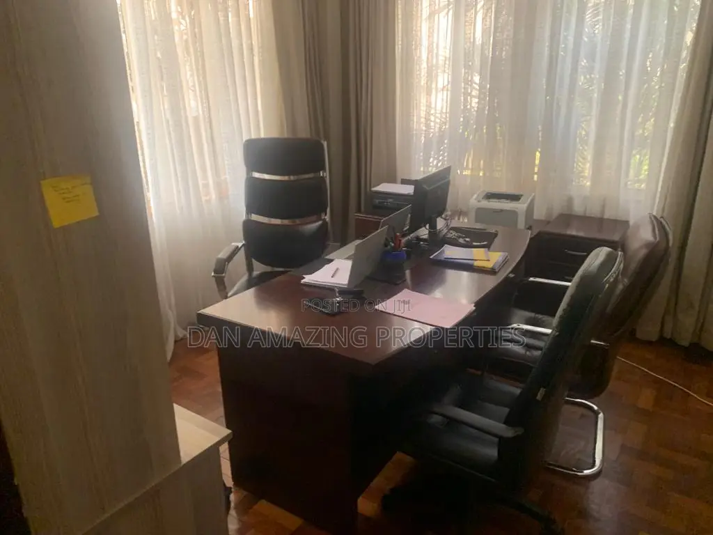 5bdrm Maisonette in Sunder Clse 0.7Acre, Kitisuru for sale