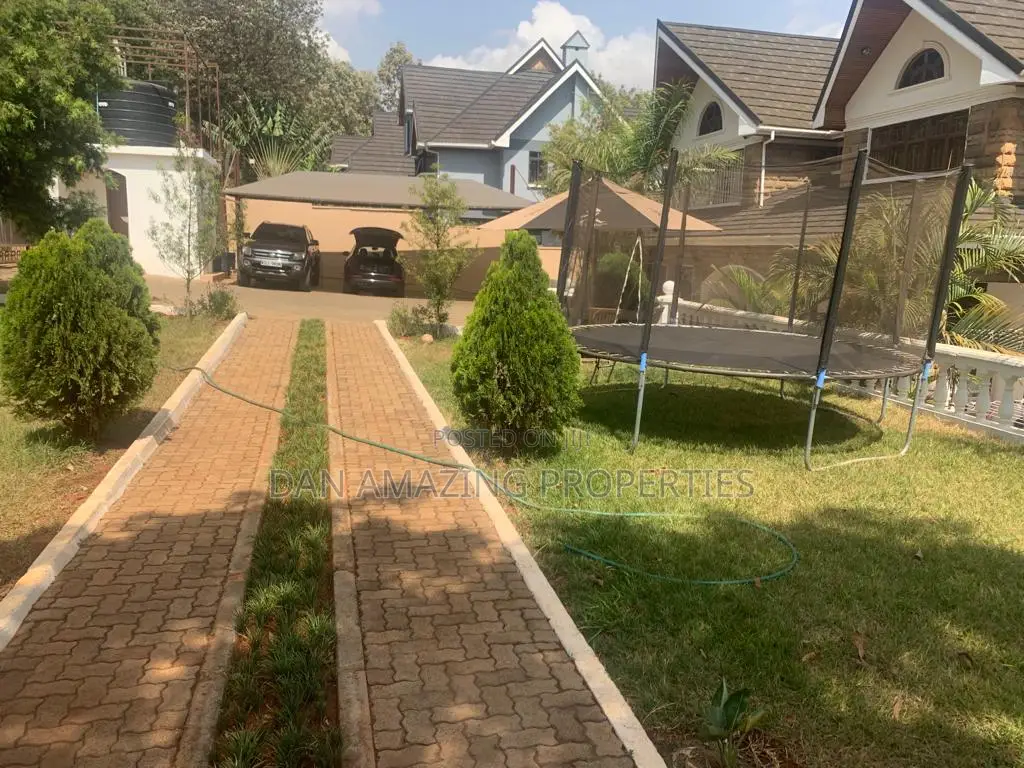 5bdrm Maisonette in Sunder Clse 0.7Acre, Kitisuru for sale