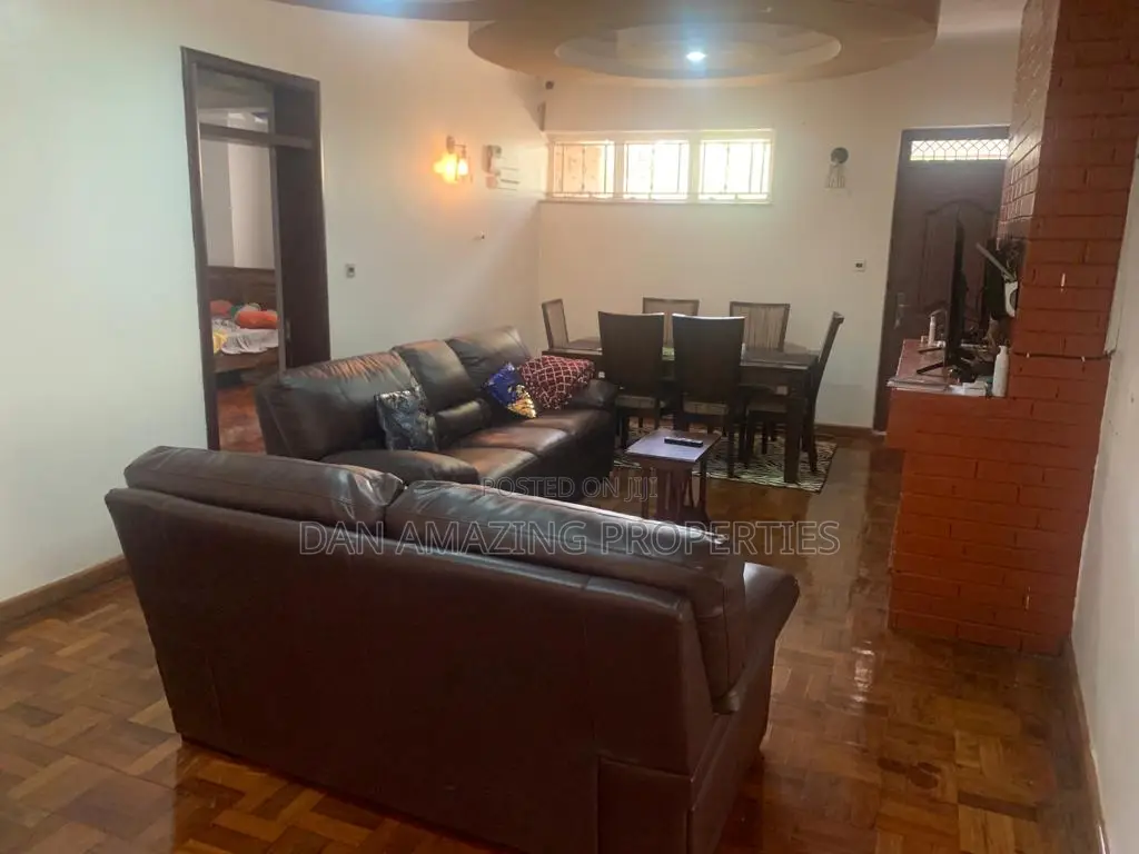 5bdrm Maisonette in Sunder Clse 0.7Acre, Kitisuru for sale