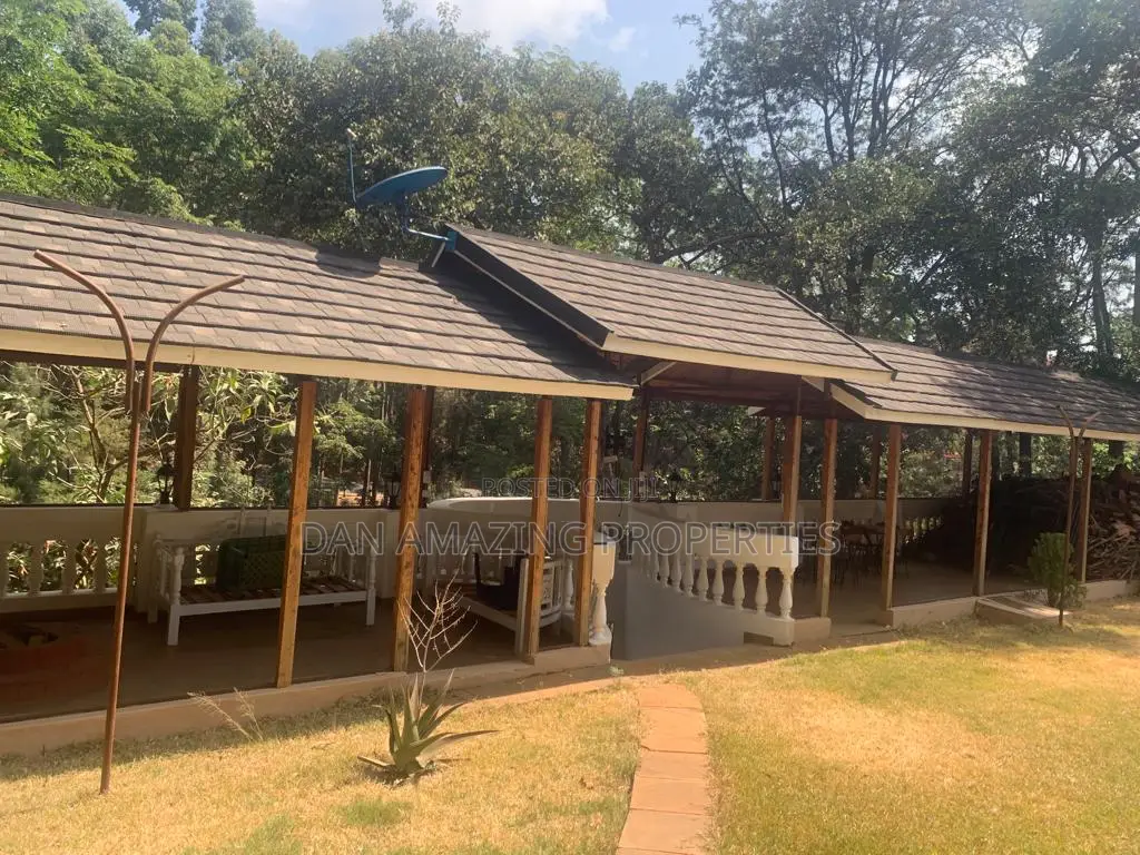 5bdrm Maisonette in Sunder Clse 0.7Acre, Kitisuru for sale