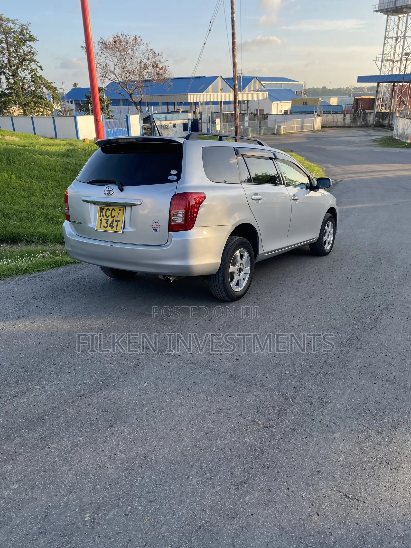 Toyota Corolla Fielder 2009 Silver