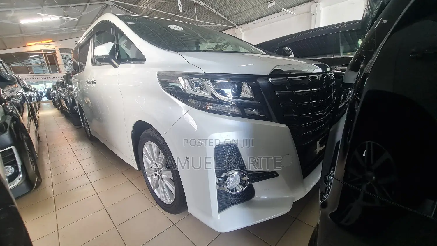 Toyota Alphard 2018 White